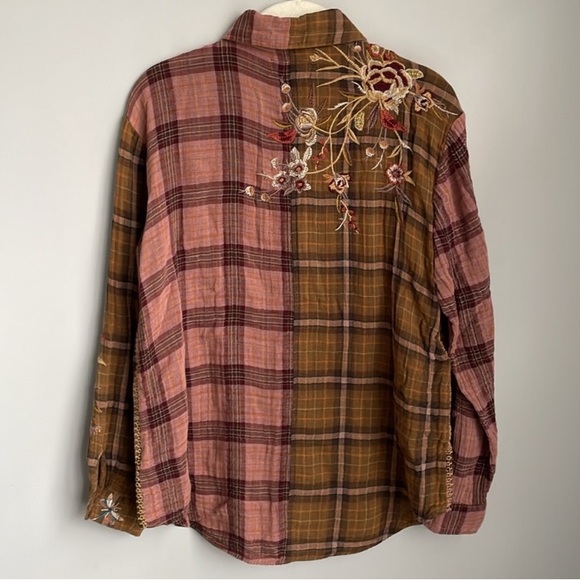 Johnny Was Varlese Multicolor Embroidered Plaid Oversized Shirt Size XS - Picture 3 of 13